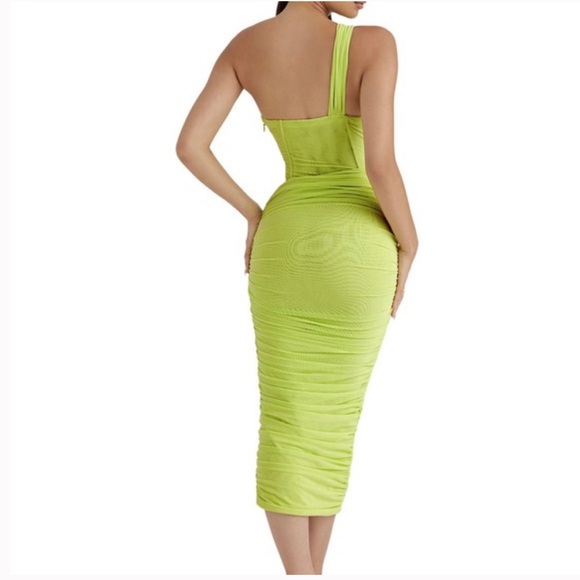 House of CB Valentina Asymmetric Cutout One-Shoulder Midi Dress Size Small - Picture 3 of 11